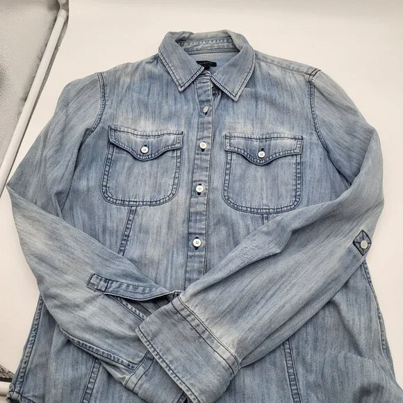 TALBOTS Women's SZ 4 Distressed Washed Denim Button Up Shirt Grunge Cotton - Picture 10 of 10